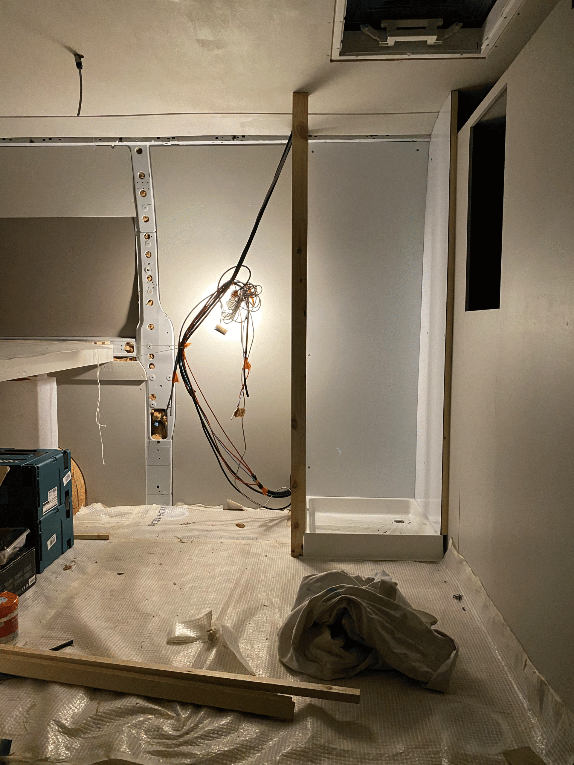 Photo des cables électriques installés