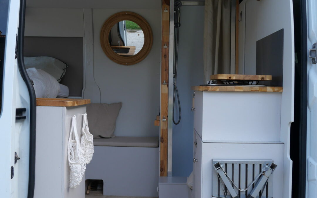 Aménagement Renault Master L2H2 : Notre 1er Van Tour « Express »